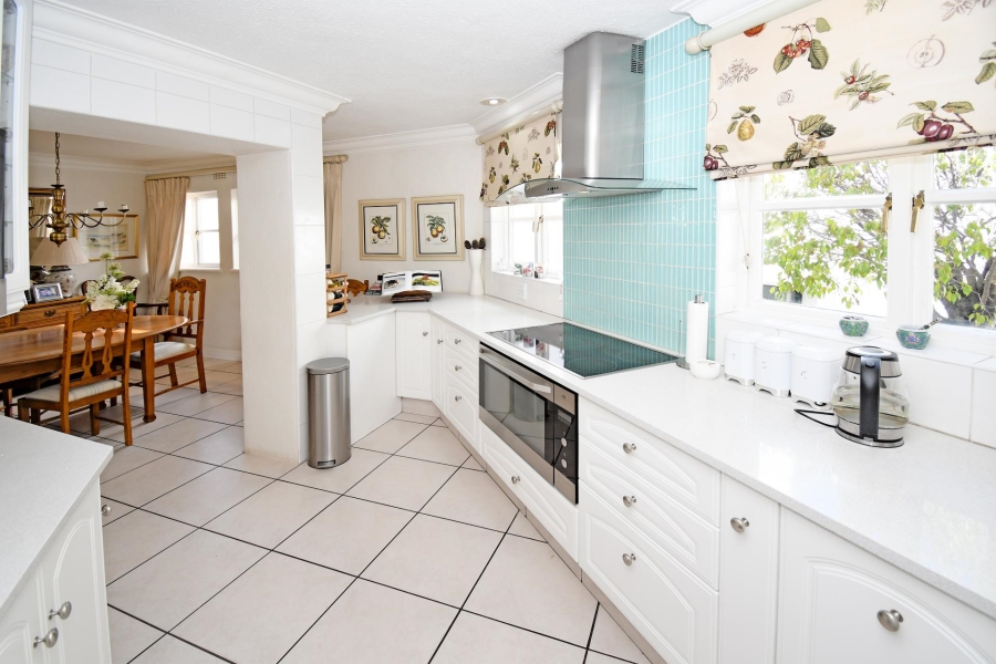 2 Bedroom Property for Sale in Lonehill Gauteng
