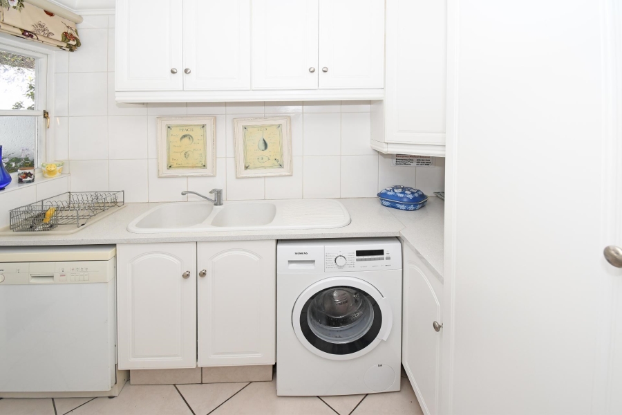 2 Bedroom Property for Sale in Lonehill Gauteng