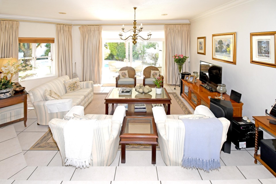 2 Bedroom Property for Sale in Lonehill Gauteng