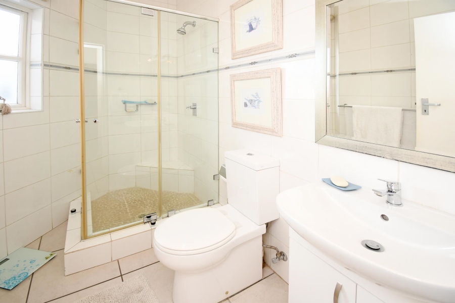 2 Bedroom Property for Sale in Lonehill Gauteng