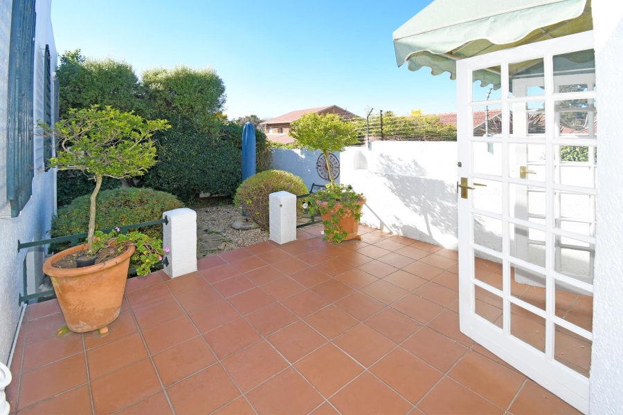 2 Bedroom Property for Sale in Lonehill Gauteng