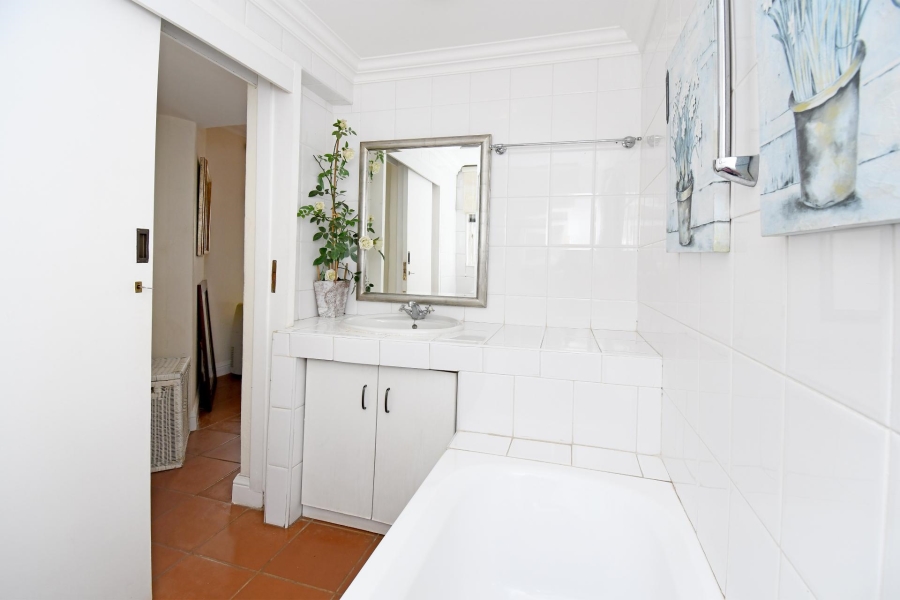 2 Bedroom Property for Sale in Lonehill Gauteng