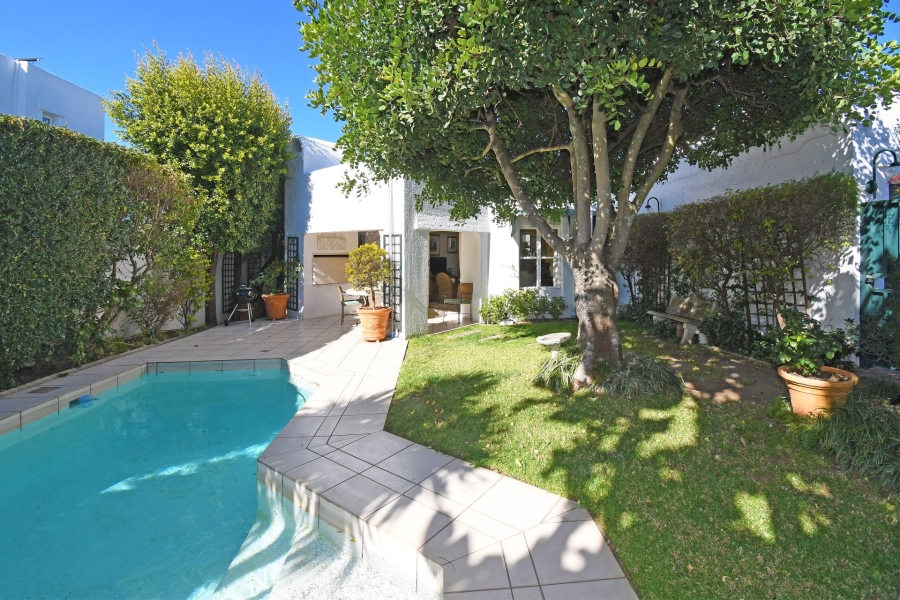 2 Bedroom Property for Sale in Lonehill Gauteng