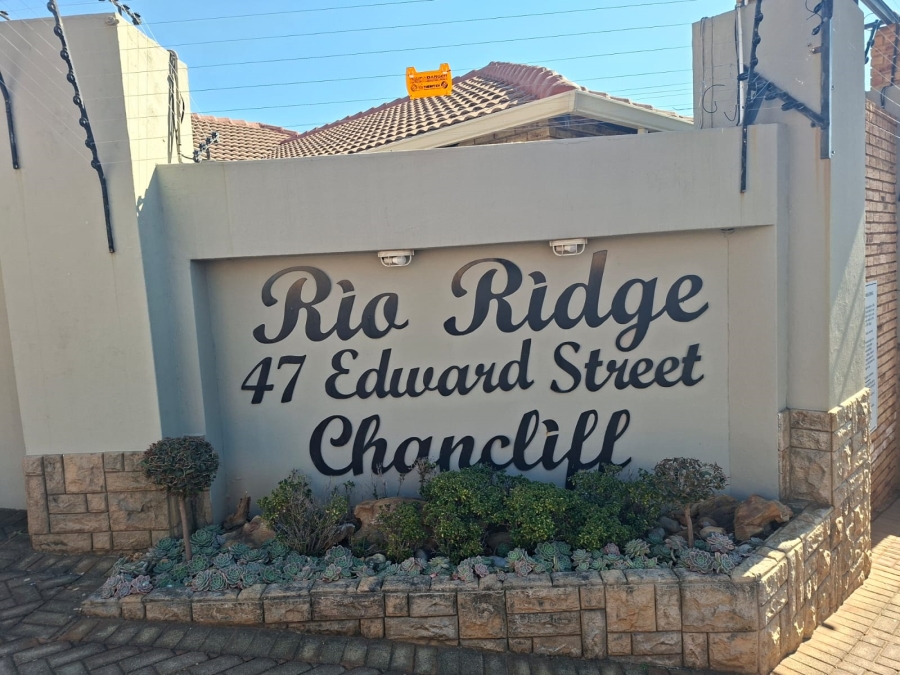 3 Bedroom Property for Sale in Chancliff Ridge Gauteng