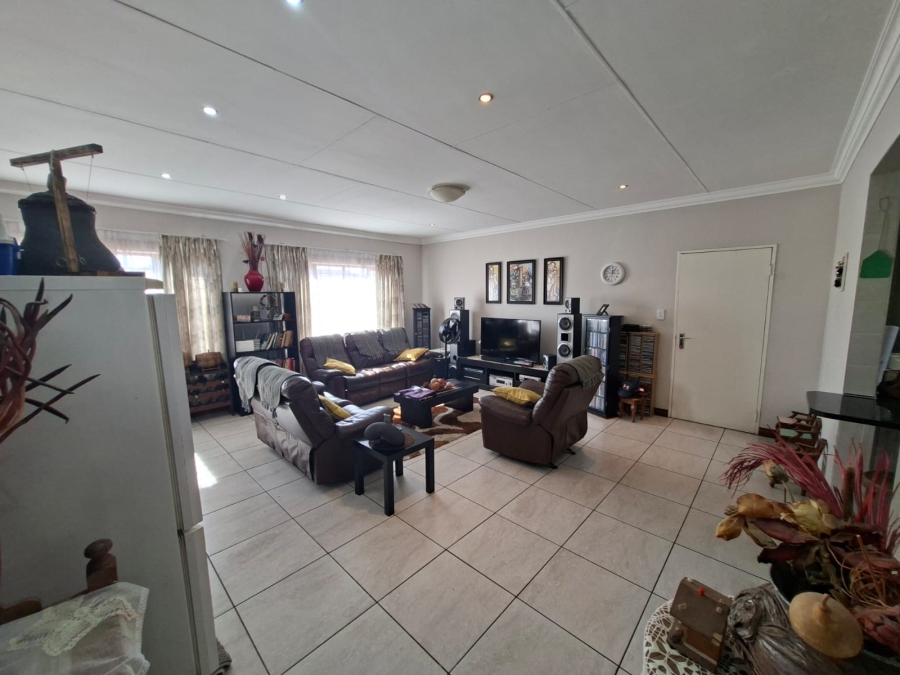 3 Bedroom Property for Sale in Chancliff Ridge Gauteng