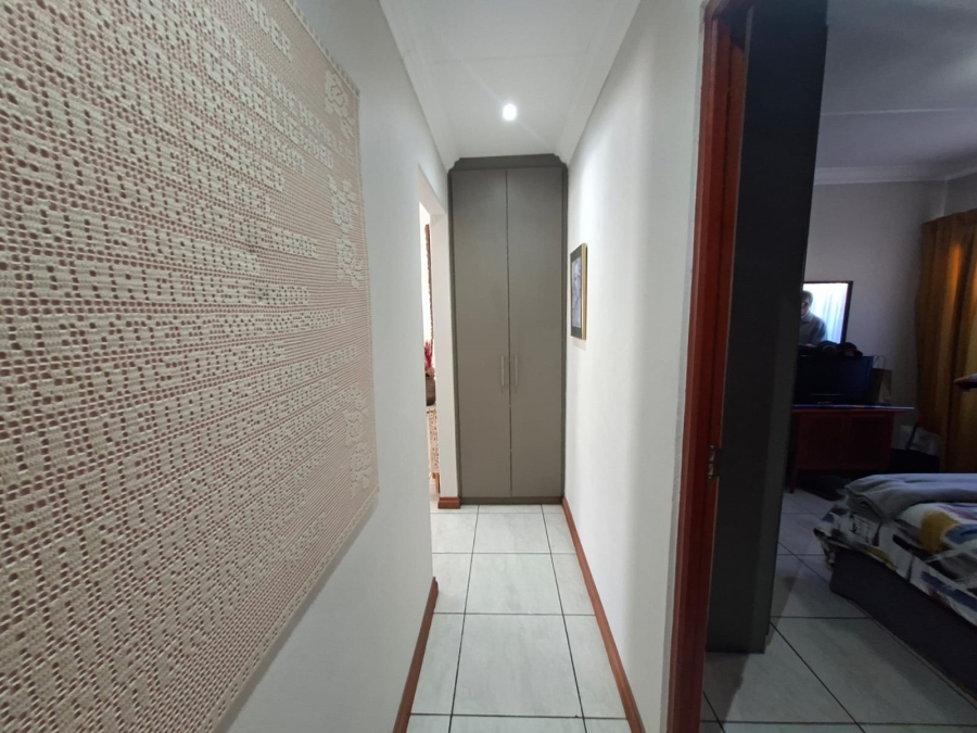 3 Bedroom Property for Sale in Chancliff Ridge Gauteng