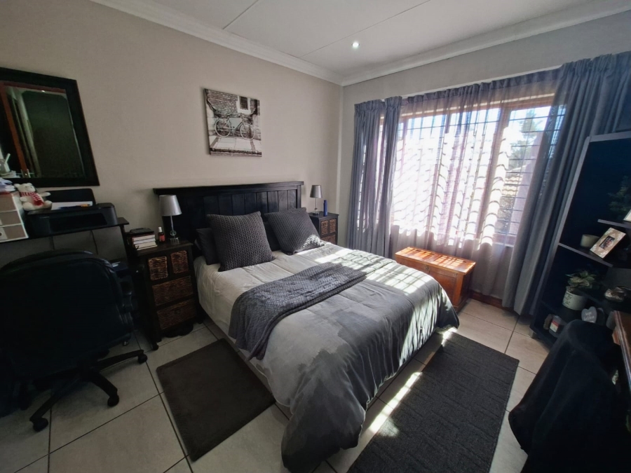 3 Bedroom Property for Sale in Chancliff Ridge Gauteng