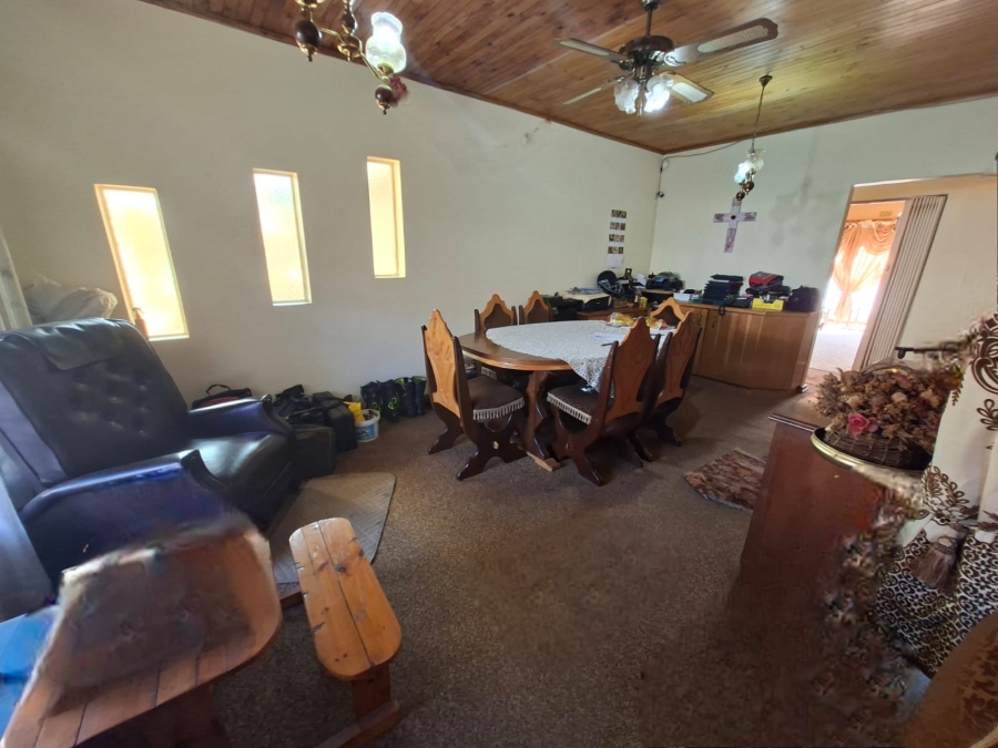 6 Bedroom Property for Sale in Rant En Dal Gauteng