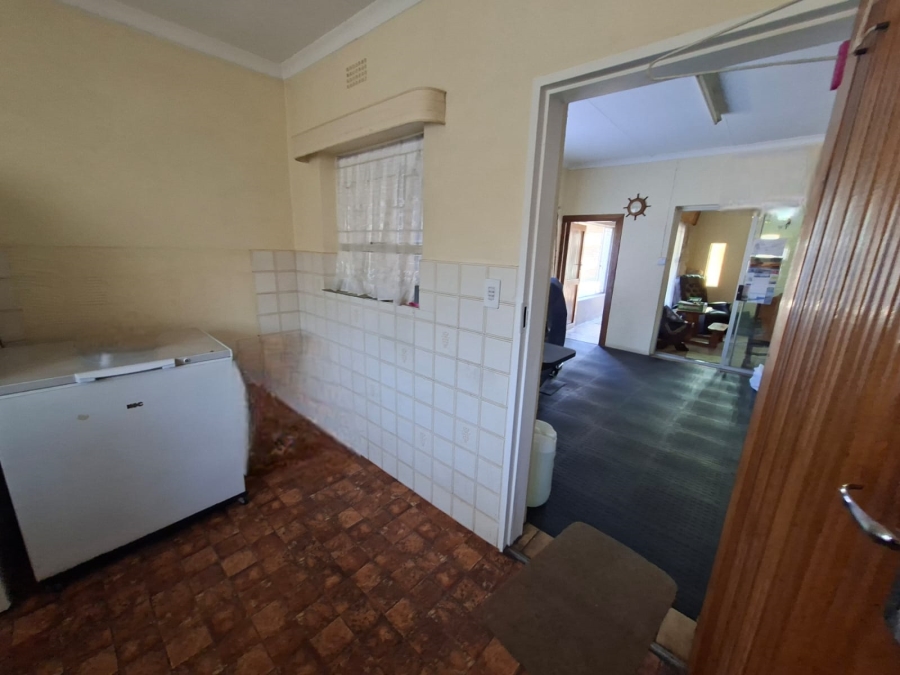6 Bedroom Property for Sale in Rant En Dal Gauteng