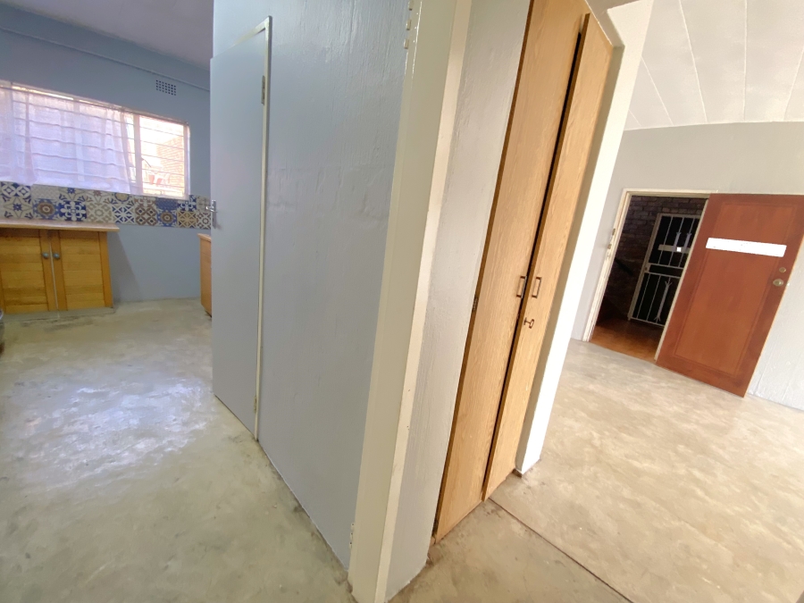 3 Bedroom Property for Sale in Wilro Park Gauteng