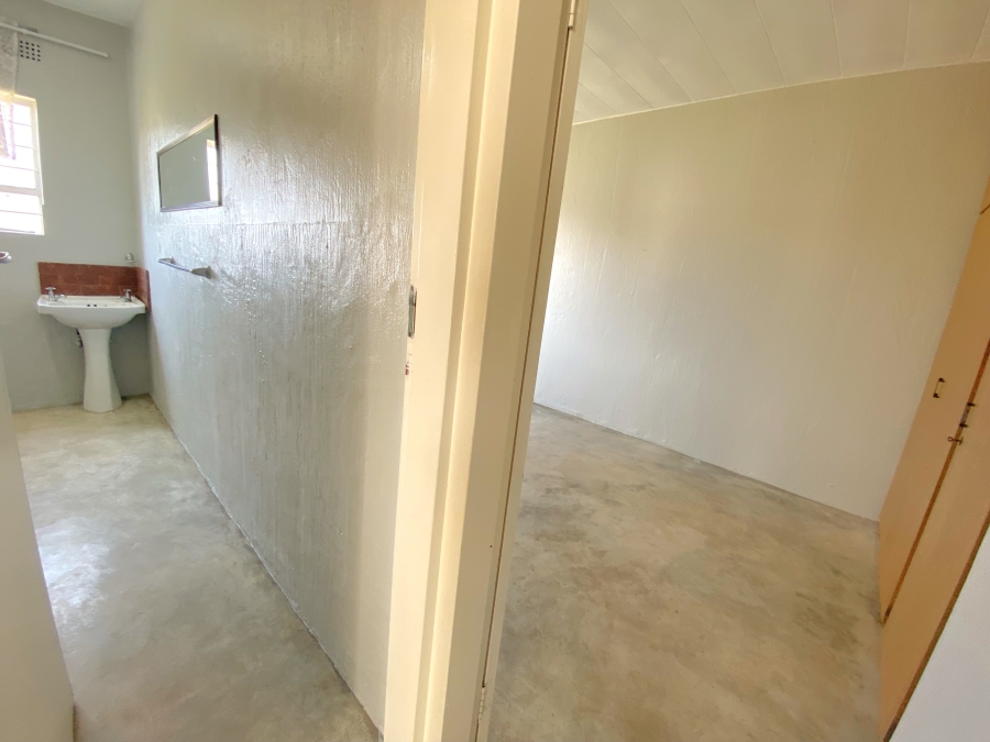 3 Bedroom Property for Sale in Wilro Park Gauteng