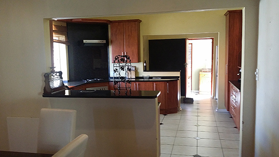 2 Bedroom Property for Sale in Highlands North Gauteng