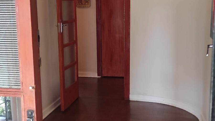 2 Bedroom Property for Sale in Highlands North Gauteng