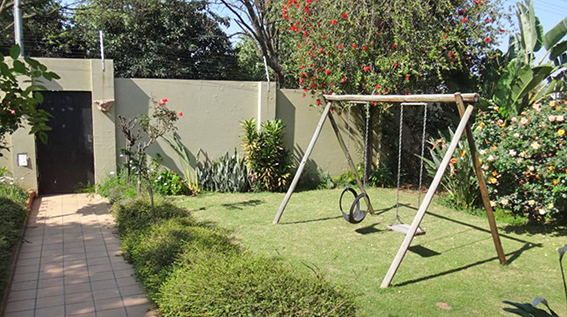 2 Bedroom Property for Sale in Highlands North Gauteng