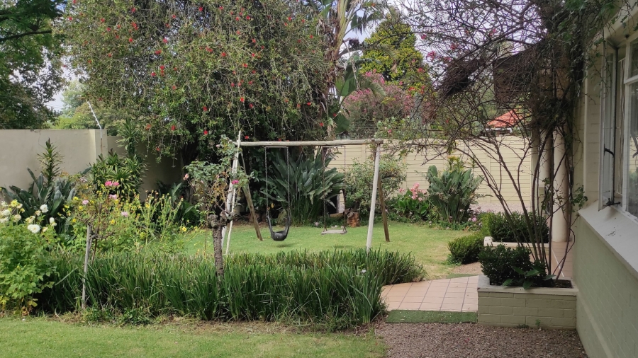 2 Bedroom Property for Sale in Highlands North Gauteng