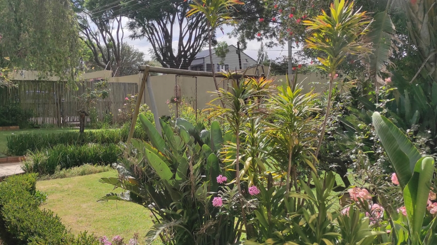 2 Bedroom Property for Sale in Highlands North Gauteng