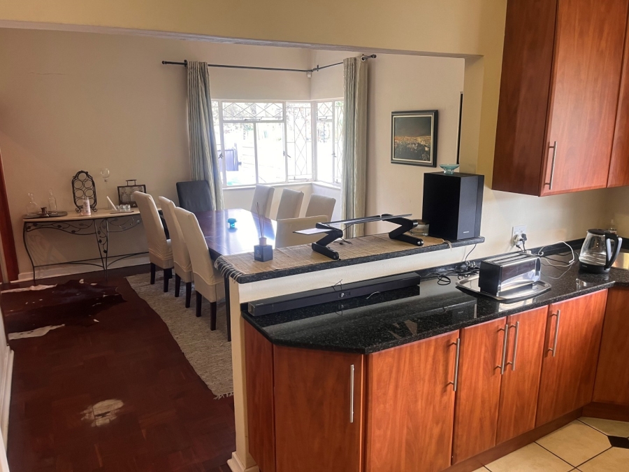 To Let 2 Bedroom Property for Rent in Highlands North Gauteng