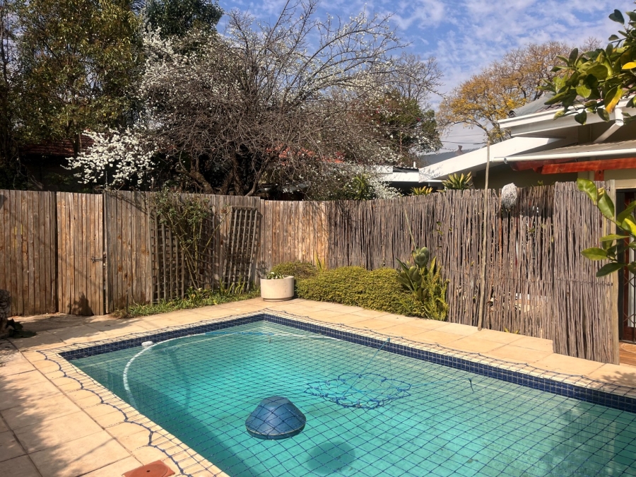 To Let 2 Bedroom Property for Rent in Highlands North Gauteng