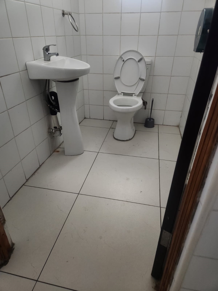 Commercial Property for Sale in Halfway House Gauteng