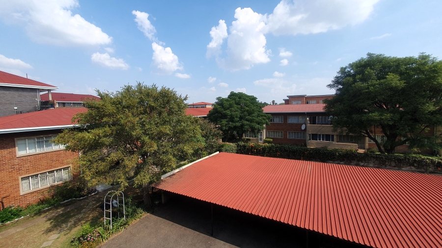 1 Bedroom Property for Sale in Lambton Gauteng