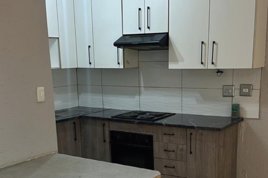1 Bedroom Property for Sale in Morning Hill Gauteng