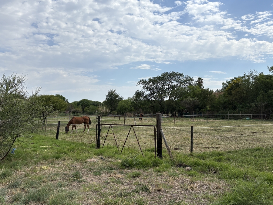 6 Bedroom Property for Sale in Bon Accord Gauteng