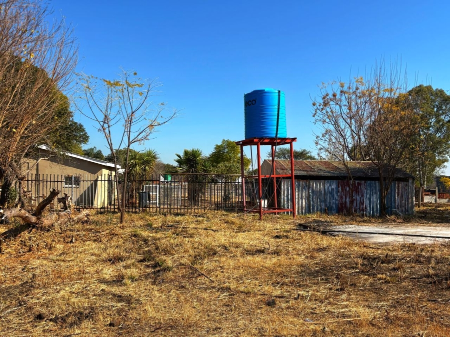 6 Bedroom Property for Sale in Bon Accord Gauteng