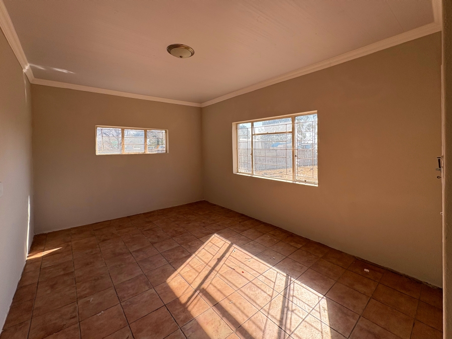 6 Bedroom Property for Sale in Bon Accord Gauteng