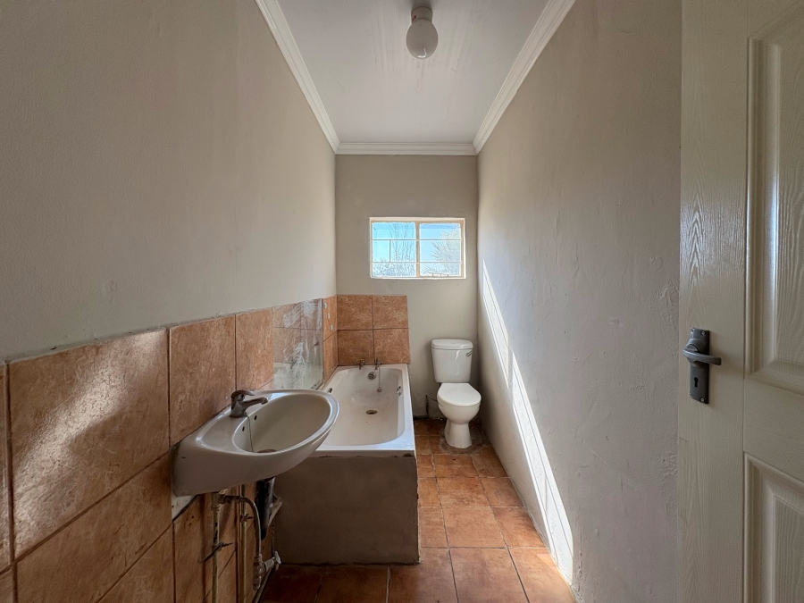 6 Bedroom Property for Sale in Bon Accord Gauteng