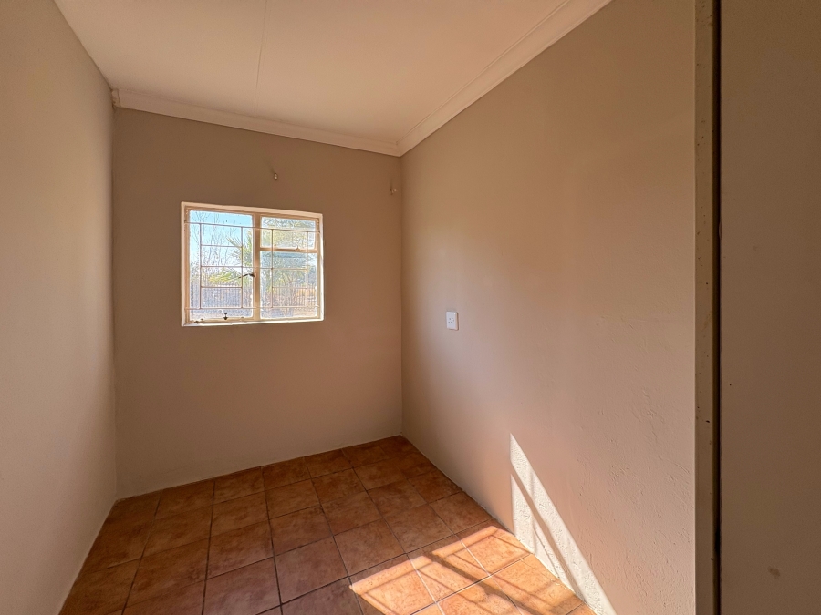 6 Bedroom Property for Sale in Bon Accord Gauteng
