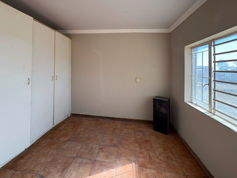 6 Bedroom Property for Sale in Bon Accord Gauteng
