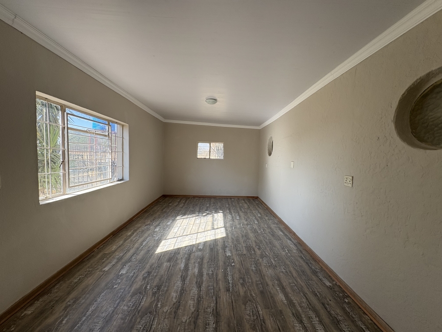 6 Bedroom Property for Sale in Bon Accord Gauteng