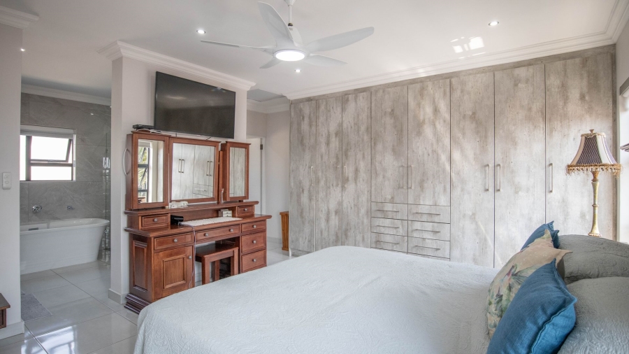 4 Bedroom Property for Sale in Magalieskruin Gauteng