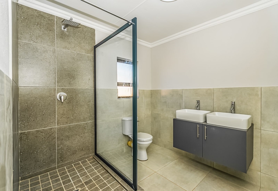 2 Bedroom Property for Sale in Reigerpark Gauteng
