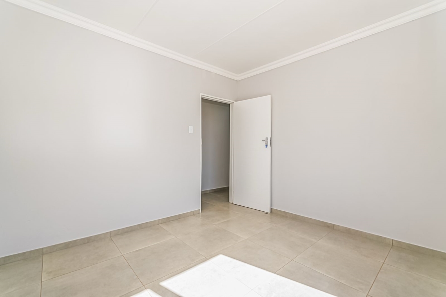 2 Bedroom Property for Sale in Reigerpark Gauteng
