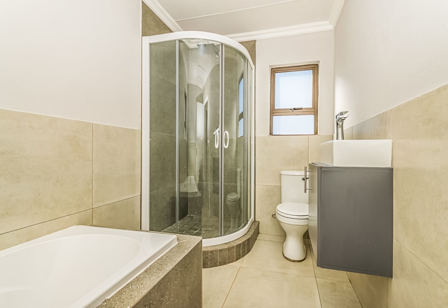 2 Bedroom Property for Sale in Reigerpark Gauteng