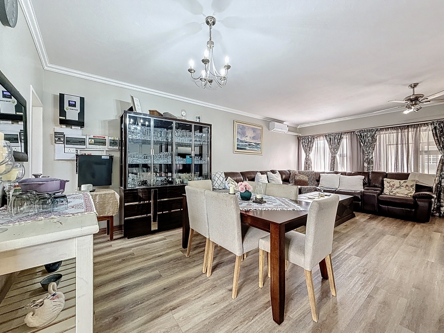 3 Bedroom Property for Sale in Equestria Gauteng