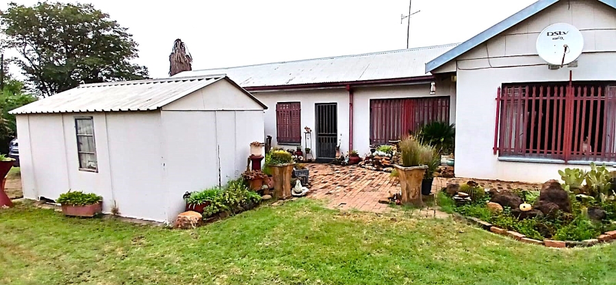3 Bedroom Property for Sale in Rothdene Gauteng