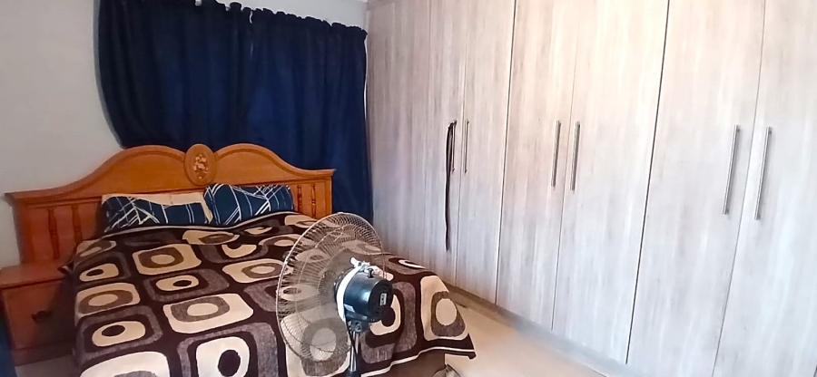 3 Bedroom Property for Sale in Rothdene Gauteng