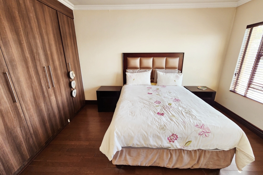 4 Bedroom Property for Sale in Blue Valley Golf Estate Gauteng