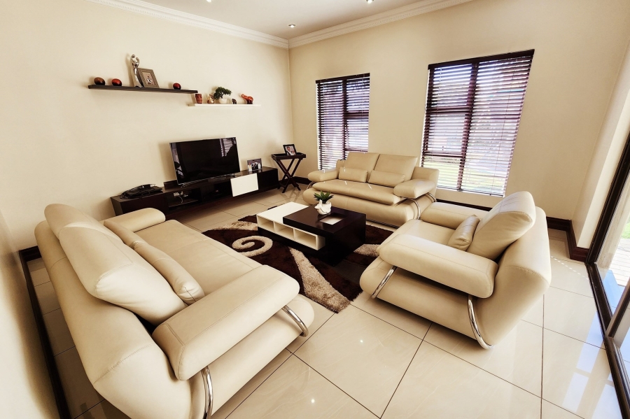 4 Bedroom Property for Sale in Blue Valley Golf Estate Gauteng