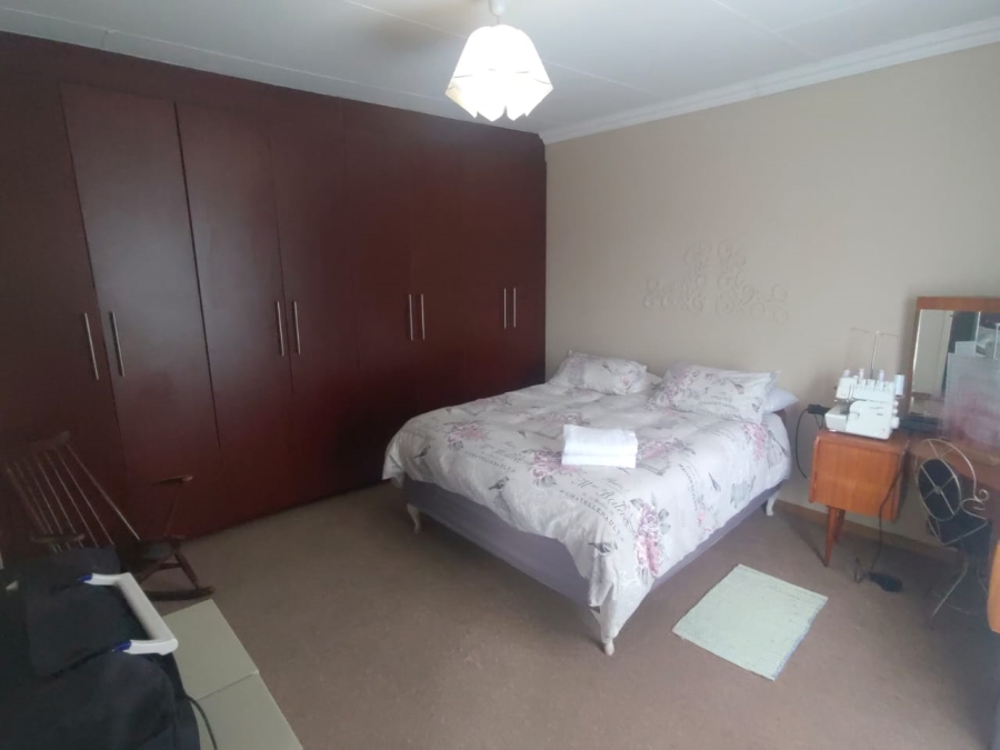 4 Bedroom Property for Sale in Heidelberg Gauteng
