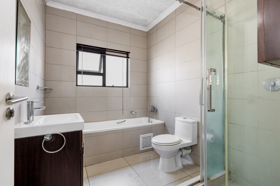 3 Bedroom Property for Sale in Fourways Gauteng