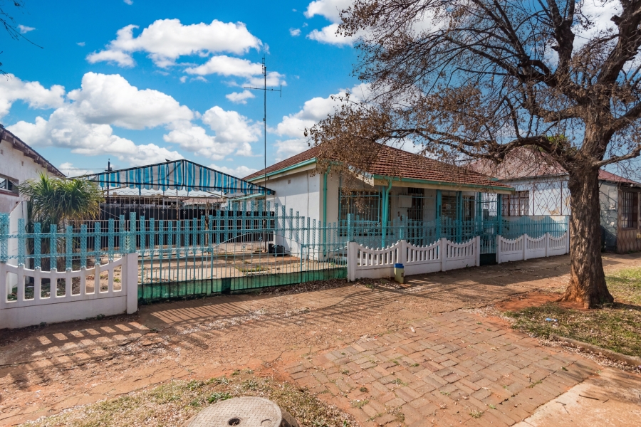 3 Bedroom Property for Sale in Burgershoop Gauteng