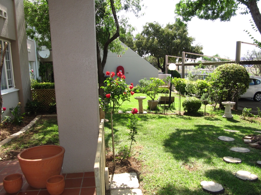 1 Bedroom Property for Sale in Morningside Gauteng
