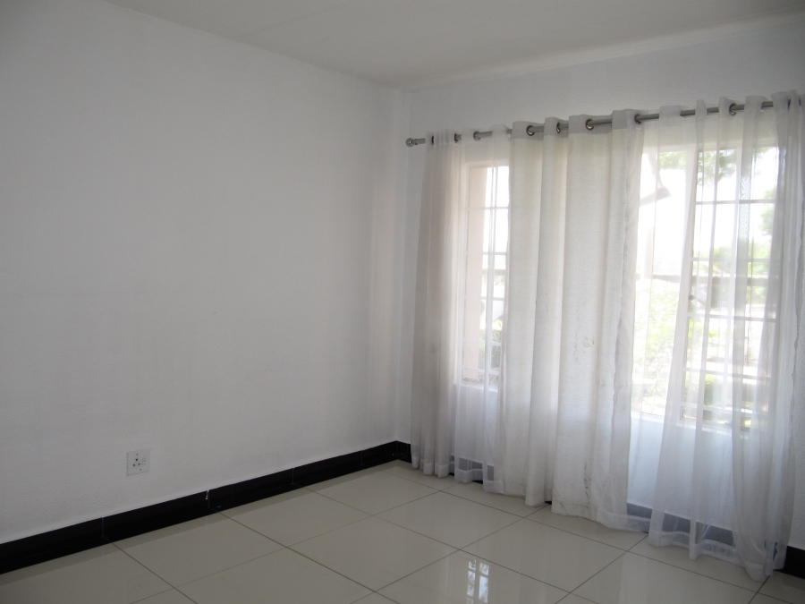 1 Bedroom Property for Sale in Morningside Gauteng