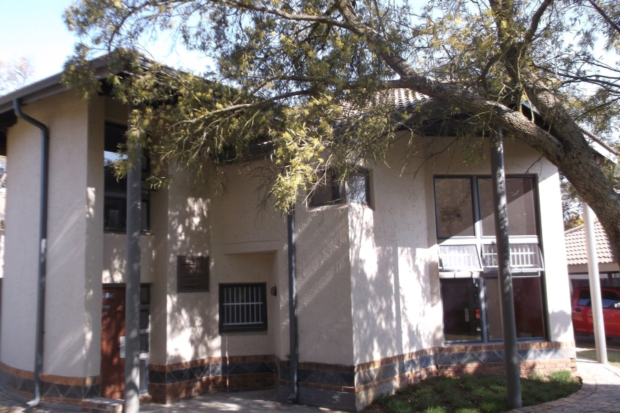 To Let 3 Bedroom Property for Rent in Norton Home Estate AH Gauteng