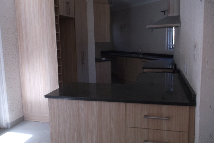 To Let 3 Bedroom Property for Rent in Norton Home Estate AH Gauteng