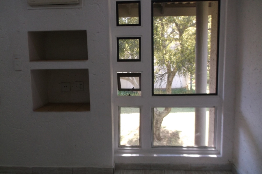 To Let 3 Bedroom Property for Rent in Norton Home Estate AH Gauteng