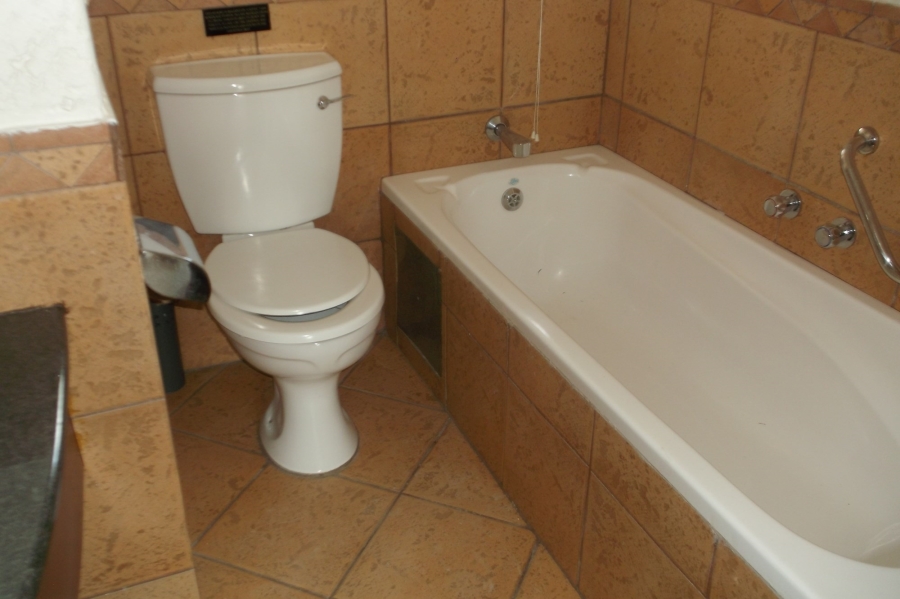 To Let 3 Bedroom Property for Rent in Norton Home Estate AH Gauteng
